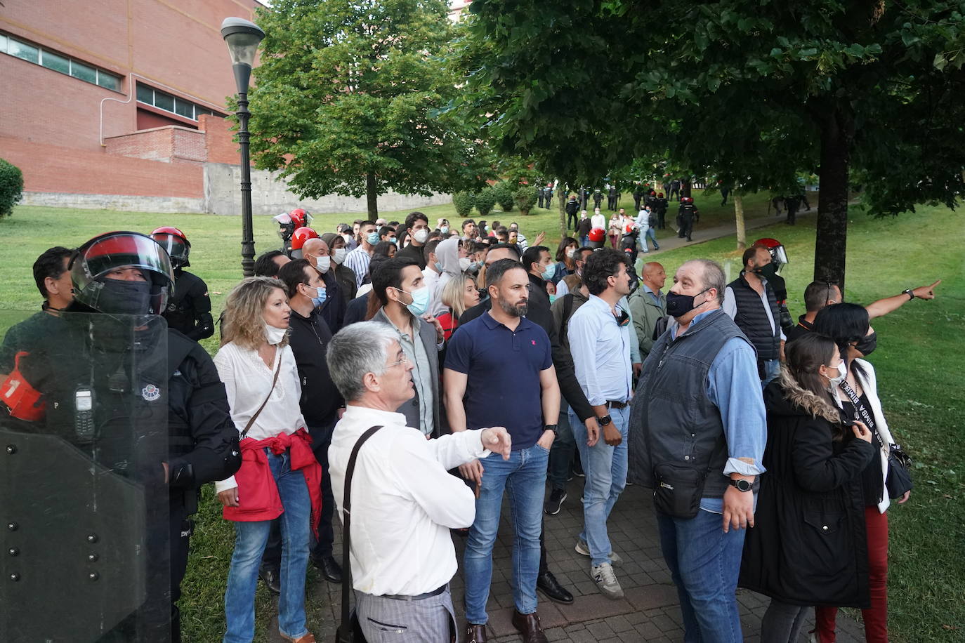 Fotos: Agresión a Vox en Sestao (Vizcaya)