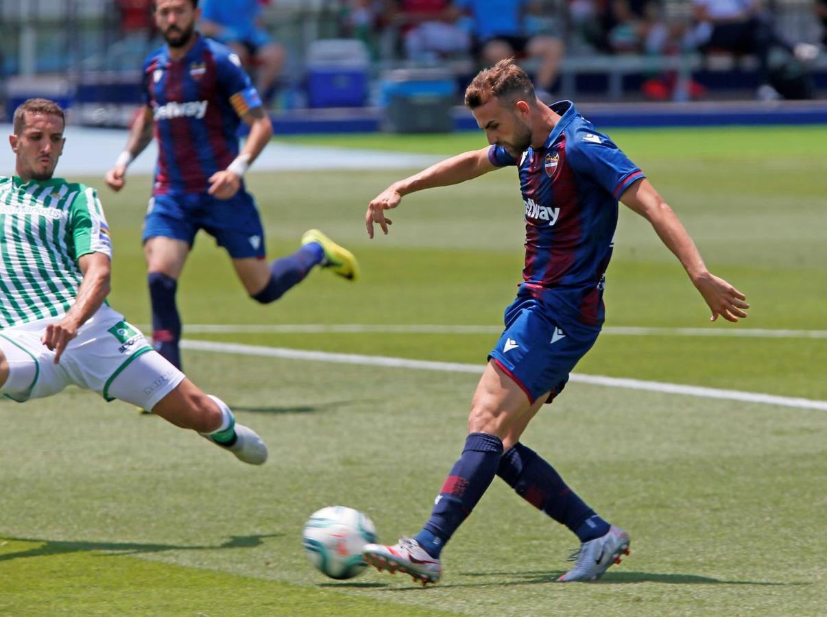 Fotos: Las mejores imágenes del Levante-Betis