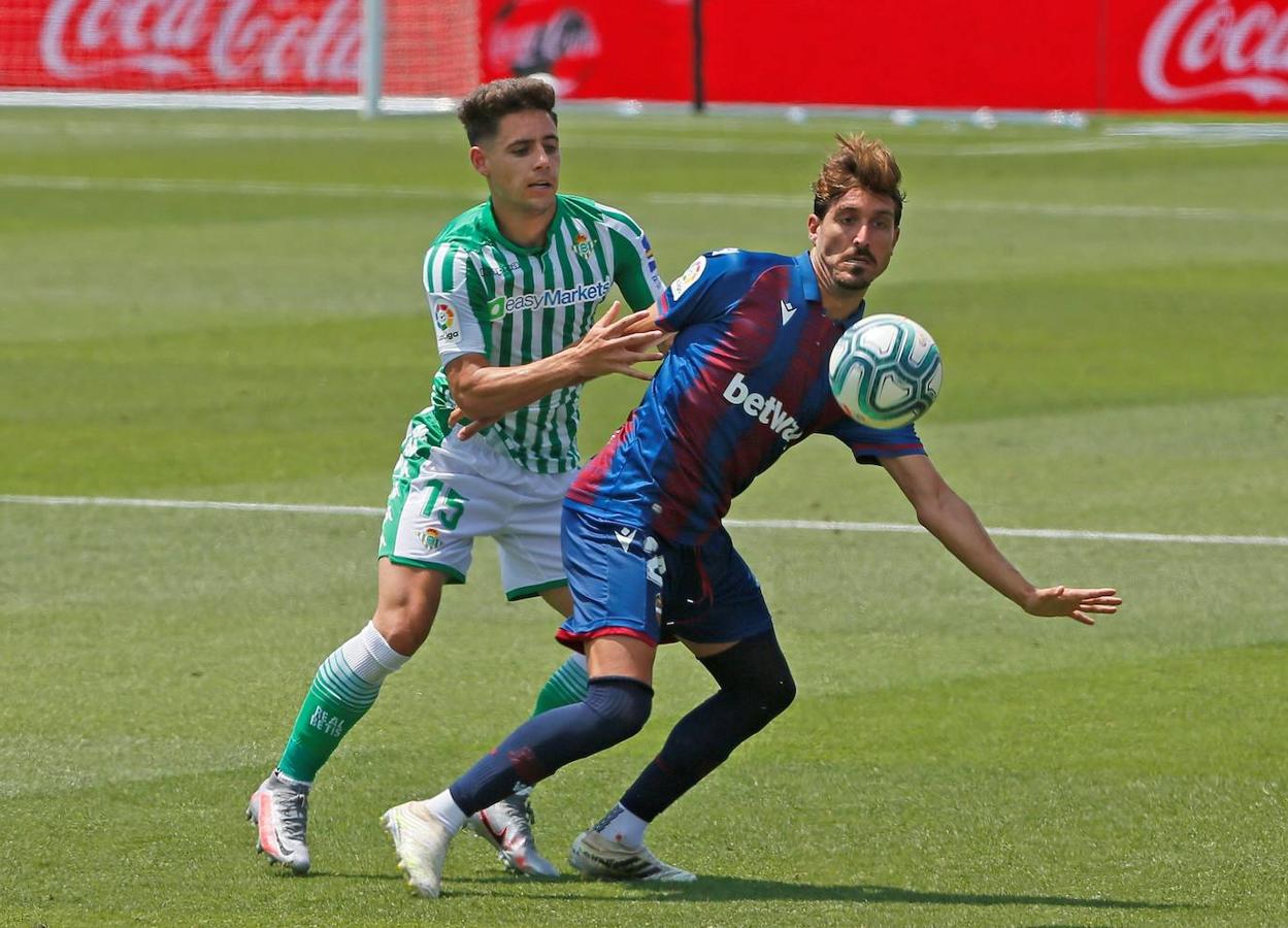 Fotos: Las mejores imágenes del Levante-Betis