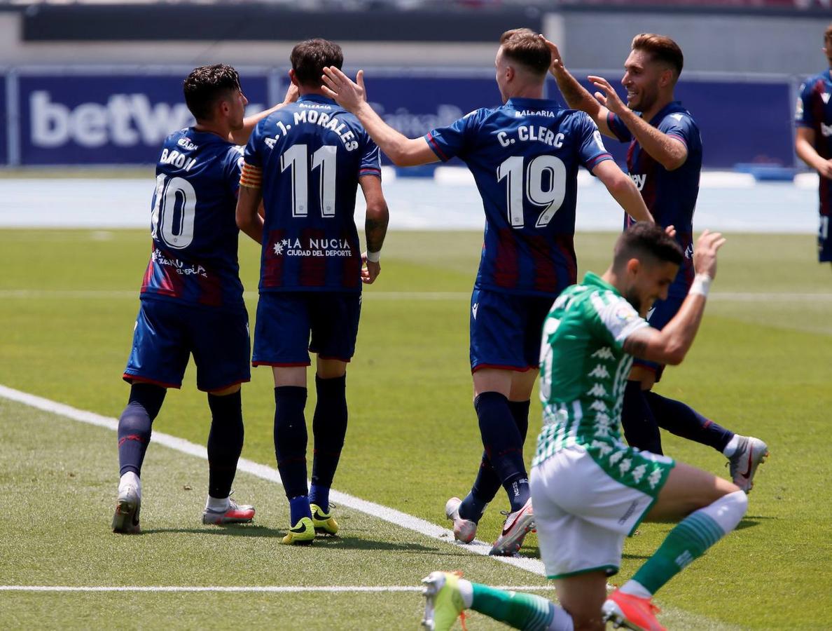 Fotos: Las mejores imágenes del Levante-Betis