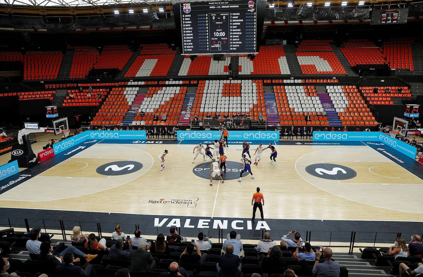 El Baskonia frustra al Barça y conquista la Liga ACB diez años después