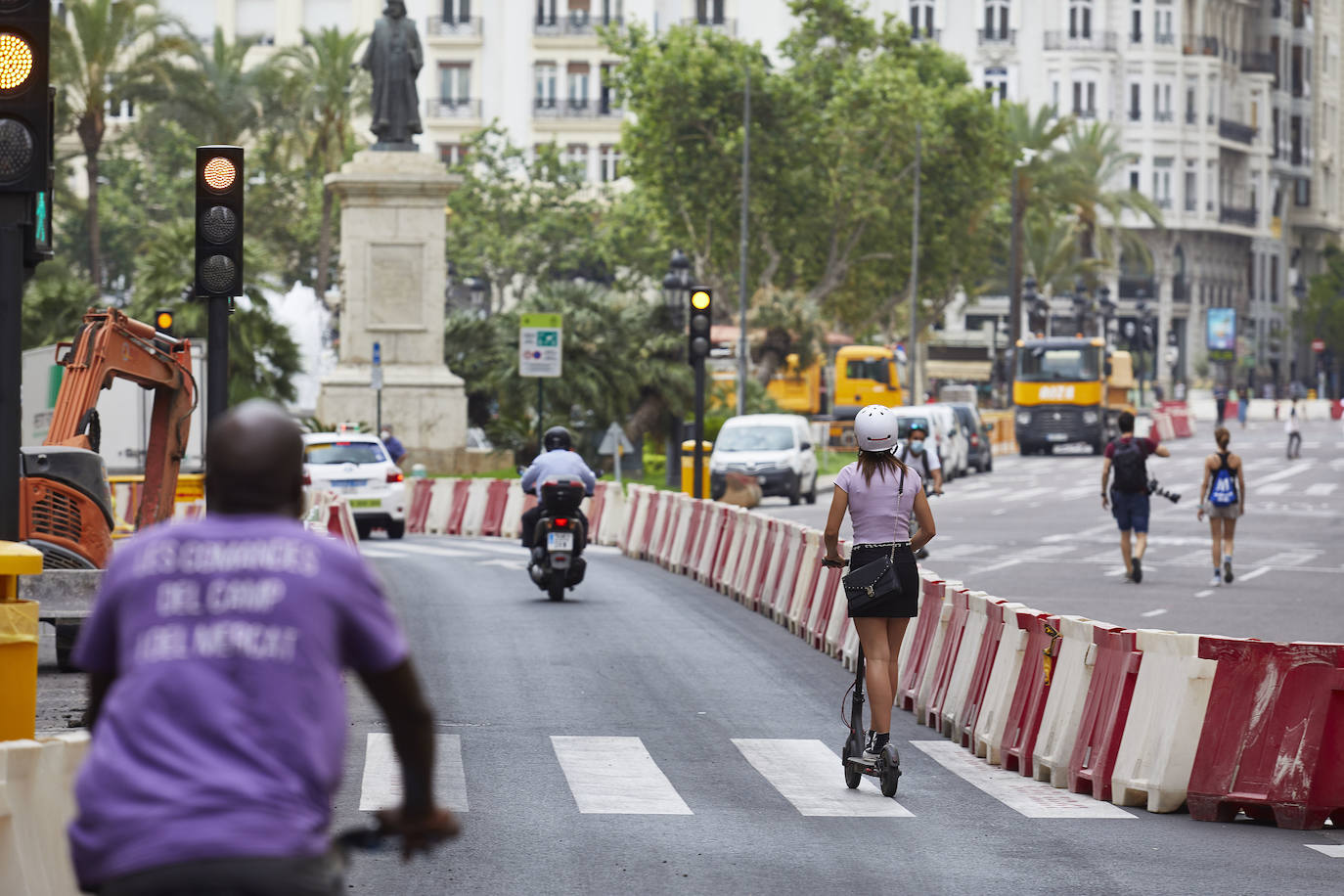 Fotos: Obras en la plaza del Ayuntamiento de Valencia