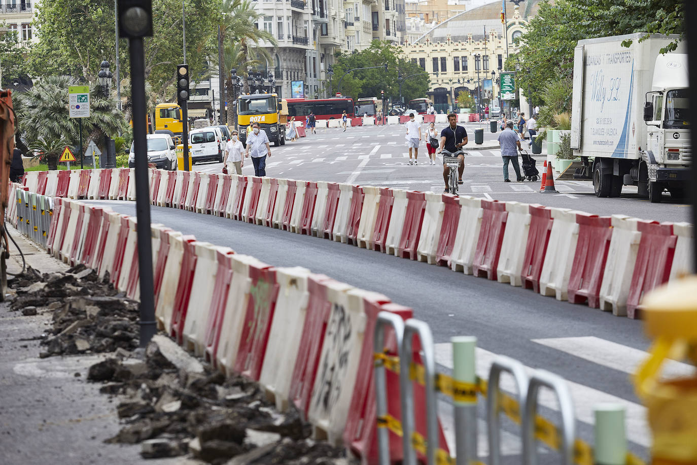 Fotos: Obras en la plaza del Ayuntamiento de Valencia