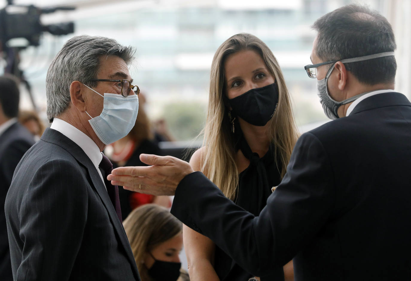 Don Felipe y Doña Letizia entregan en el Museo de las Ciencias los Premios Nacionales de Diseño al presidente de Iberdrola, Ignacio Galán, a Porcelanosa, a la empresa Point y a la diseñadora Marisa Gallén