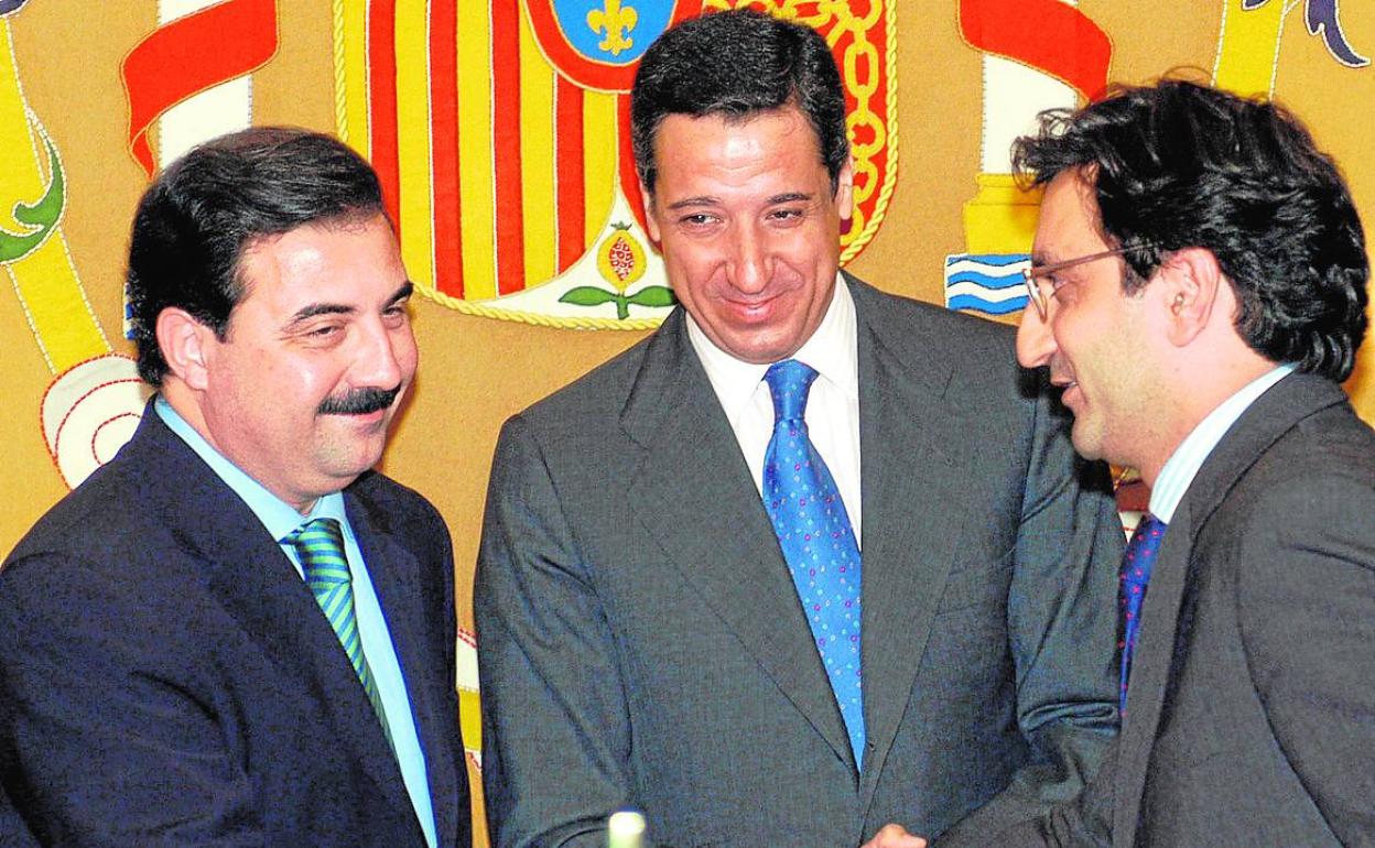 Fernando Castelló, junto a Zaplana, en su etapa de Secretario de Estado.