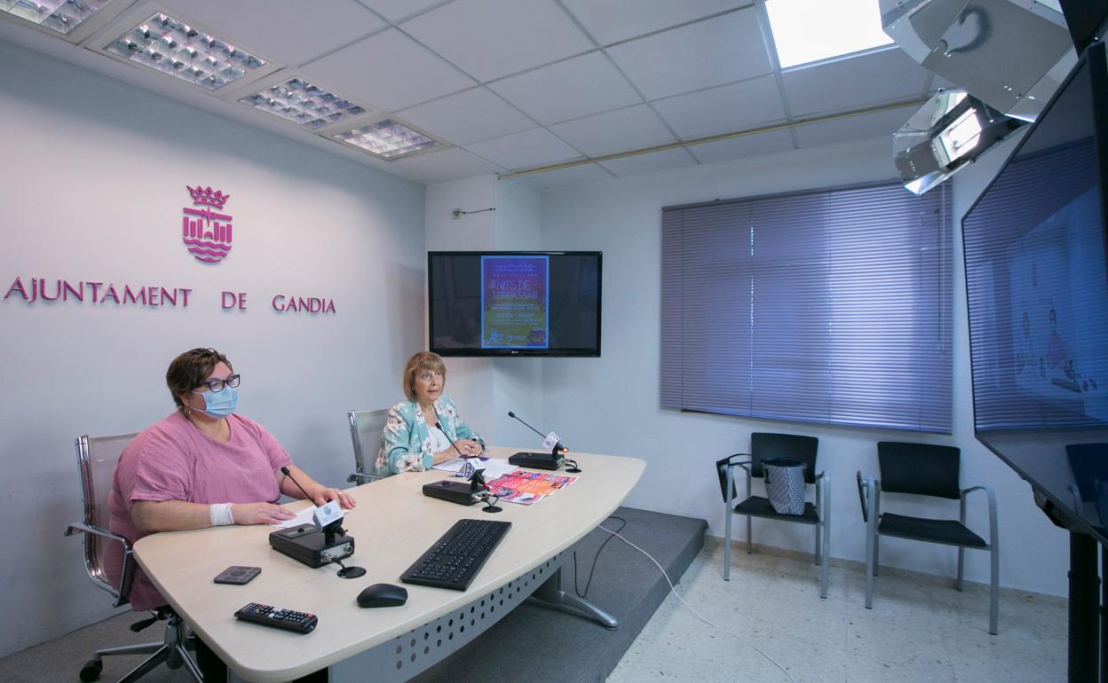 El centro Roís de Corella de Gandia ofrece monólogos, música y cine en verano
