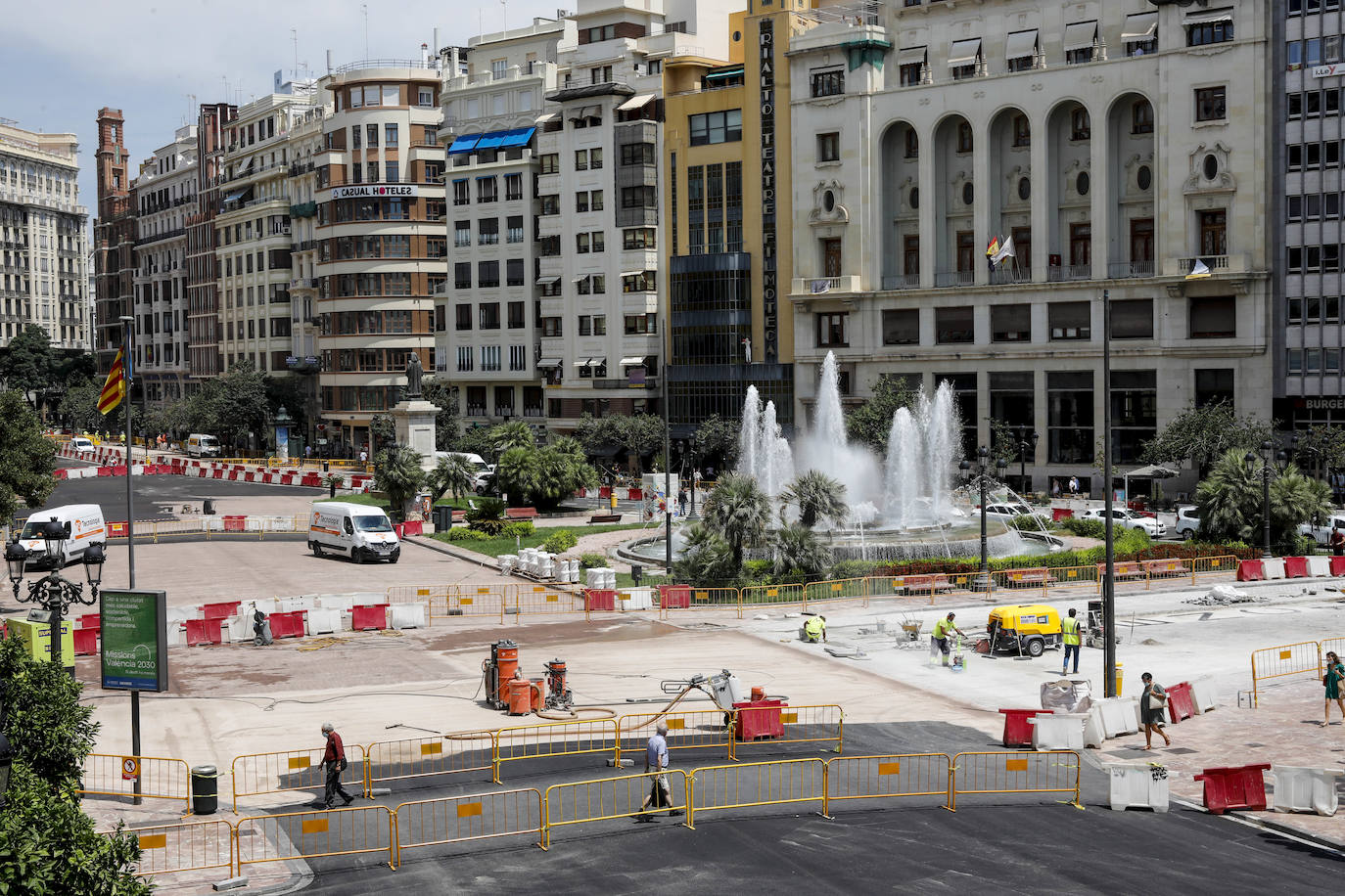 Fotos: Avanzan las obras en la plaza del Ayuntamiento