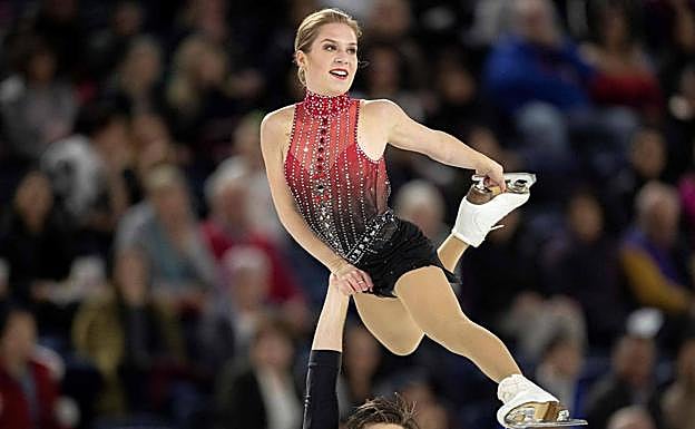 Imagen principal - La enigmática nota antes de morir de la patinadora de 20 años Ekaterina Alexandrovskaya