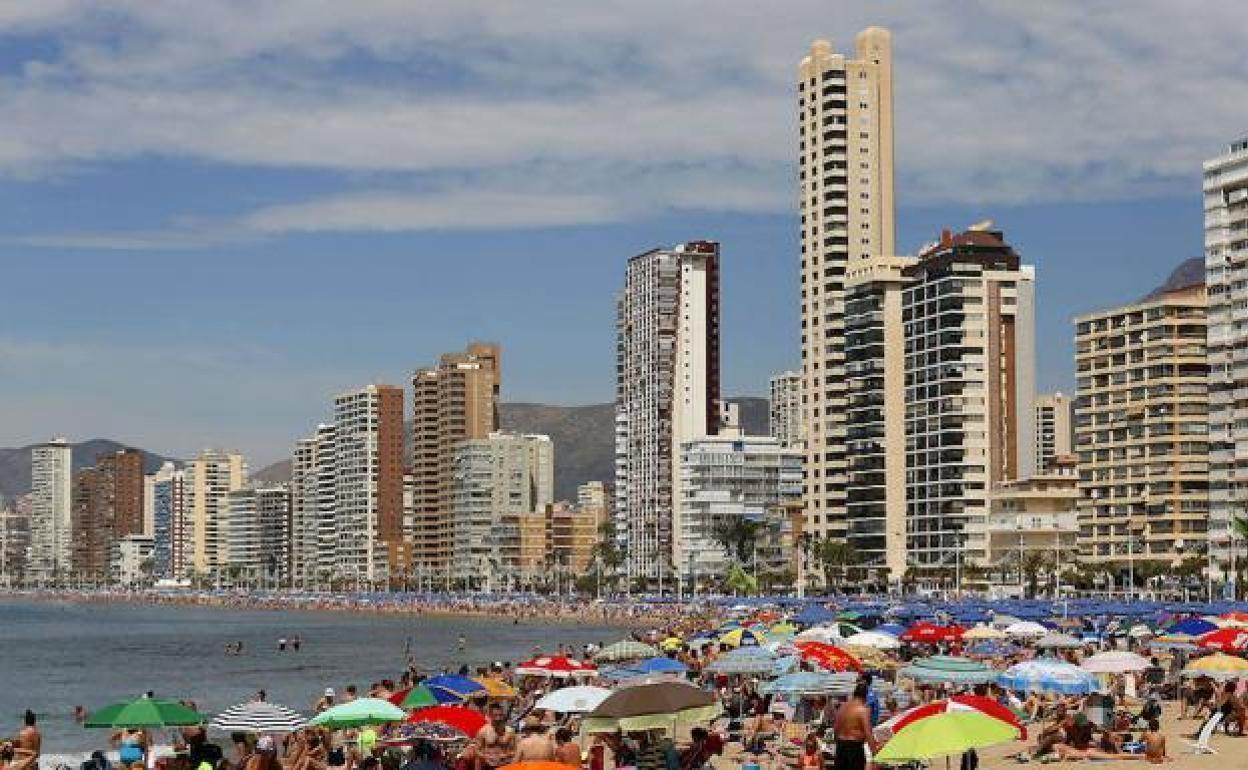 Playa de Benidorm, imagen de archivo.