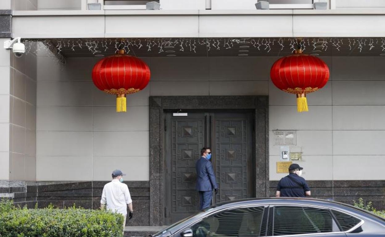 Consulado de China en Houston. 