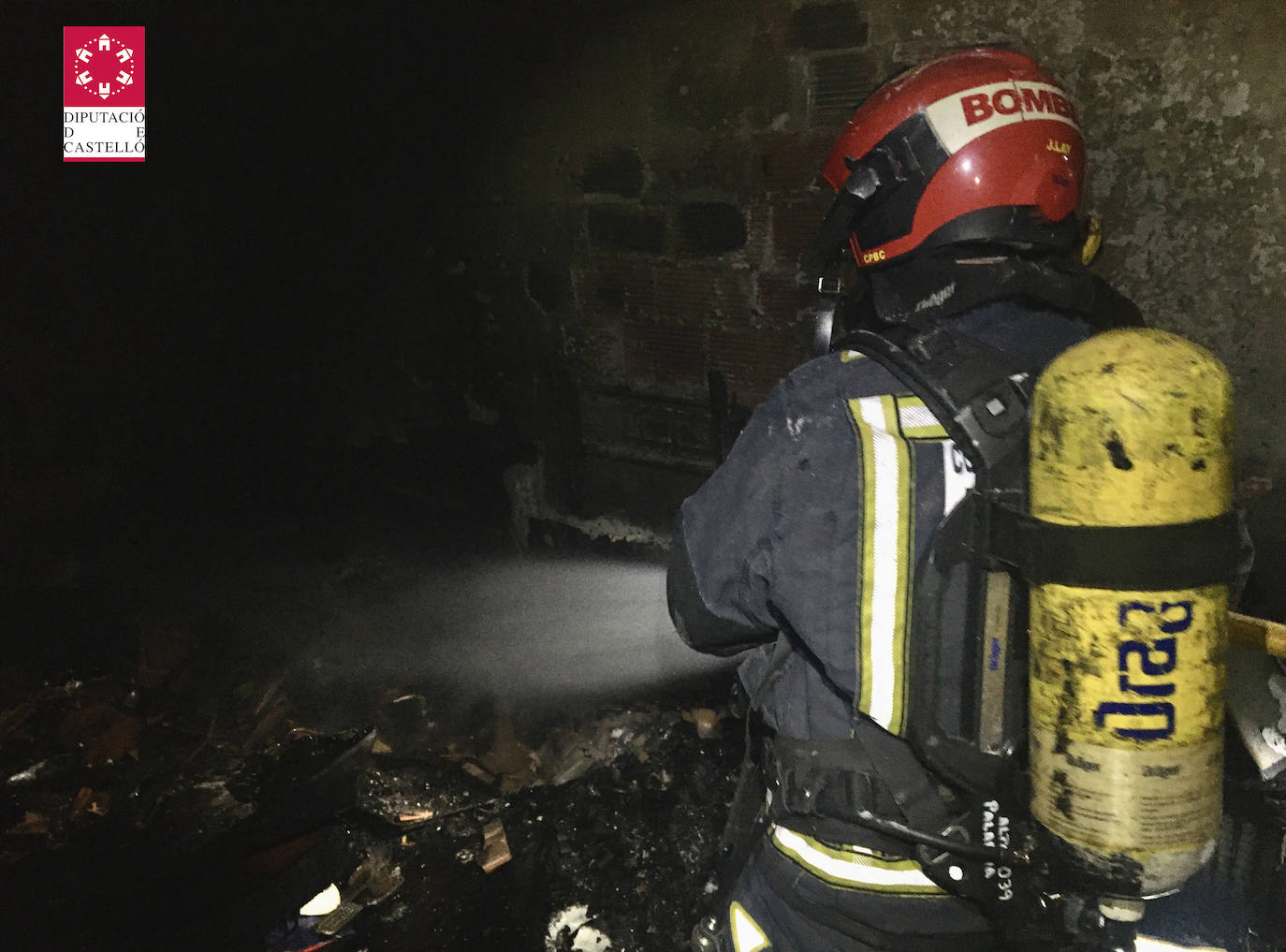 Fotos: Fallece una mujer en el incendio de una vivienda en Segorbe