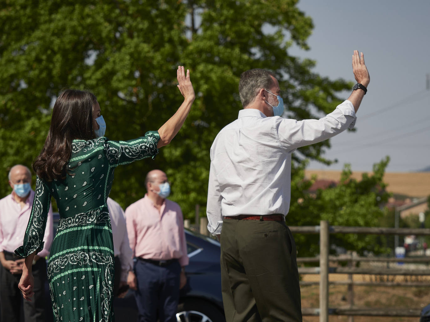 Los reyes han realizado este lunes un viaje a Navarra dentro de su gira autonómica en el que han combinado su apoyo a la atención social dedicada a las personas con discapacidad, con el respaldo al impulso de las nuevas tecnologías y la inteligencia artificial