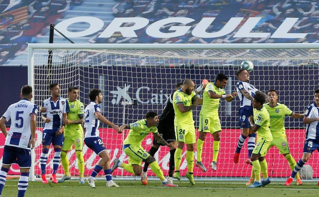 El Levante arrancará la temporada en La Nucía donde ha jugado los últimos partidos de Liga. 