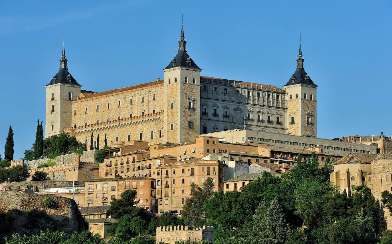 20. Alcázar de Toledo.