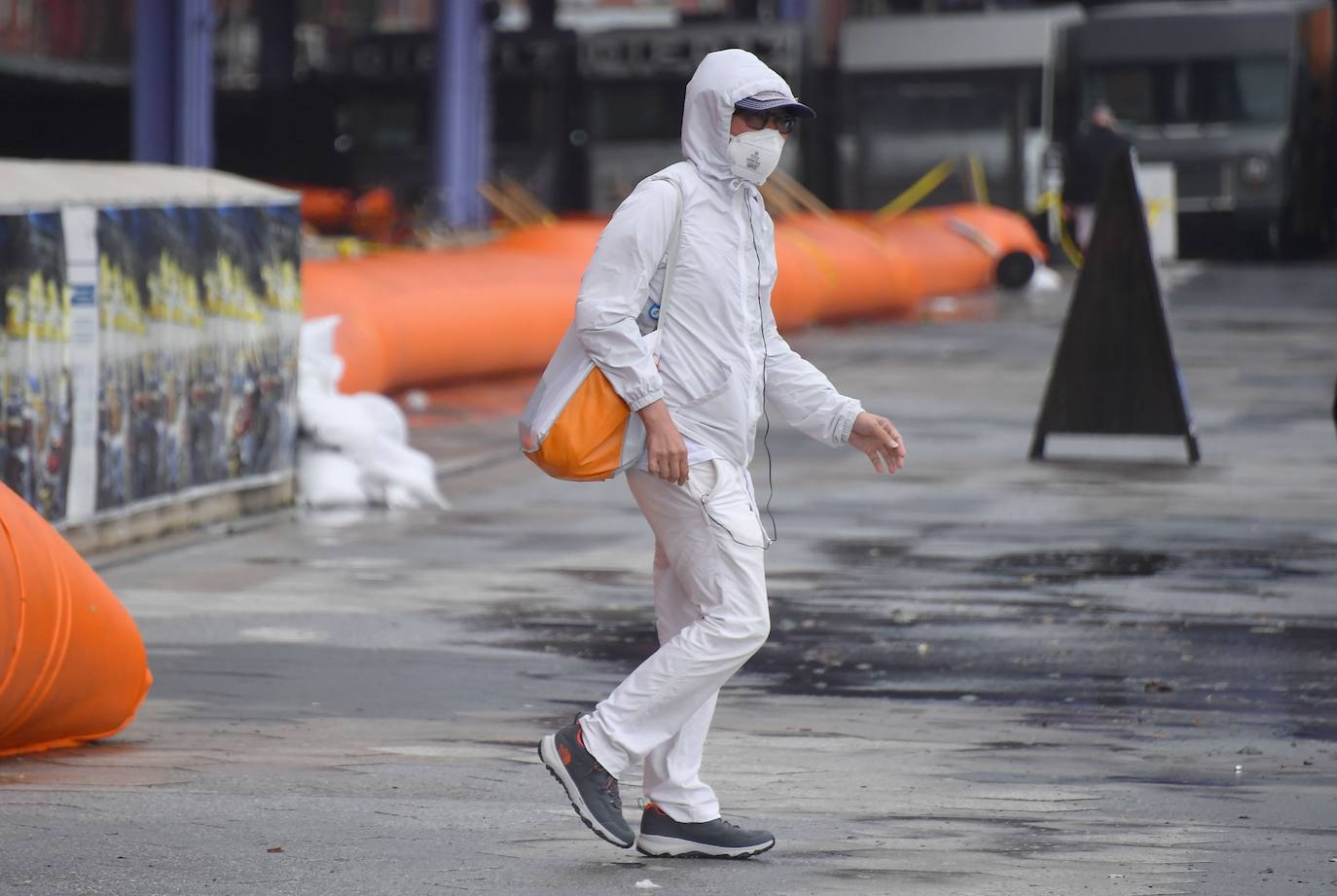 La tormenta tropical Isaías barre la costa este de EEUU y deja varios muertos