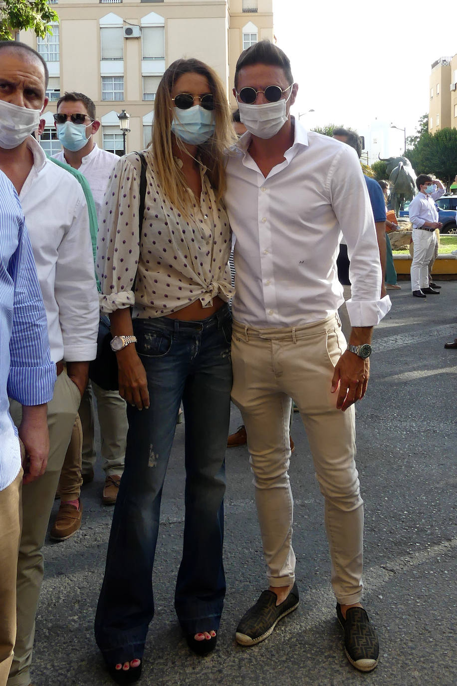 Ana Soria, se fotografía con el futbolista Joaquín. 