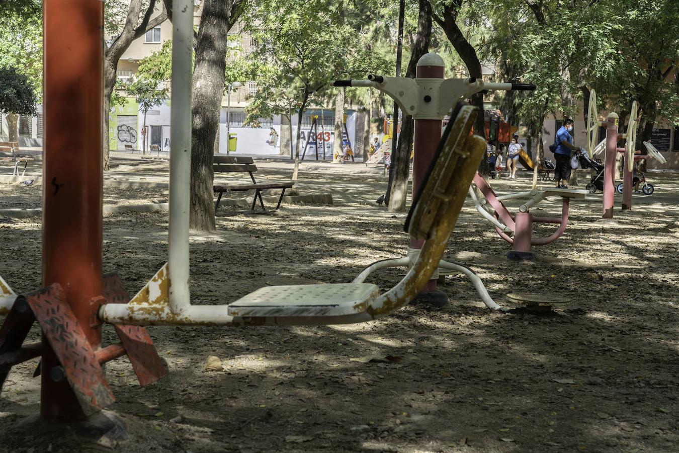 Fotos: Estado de la Plaza Manuel Granero de Valencia