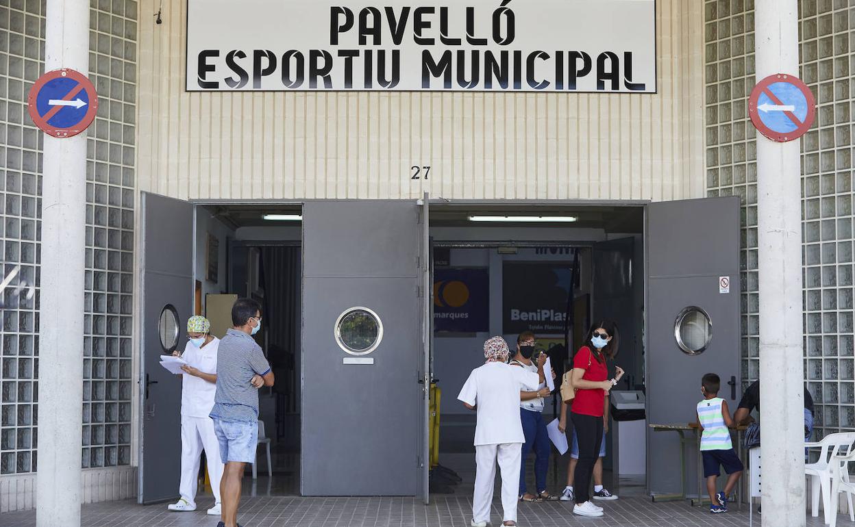 La alcaldesa de Benigànim pide a los vecinos prudencia y que no se muevan de casa