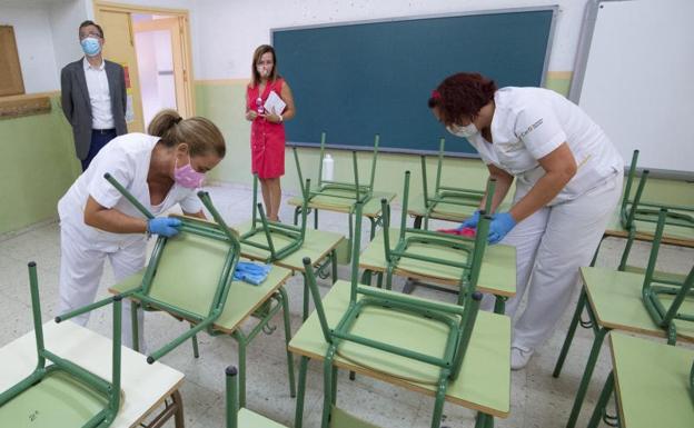 Los pediatras piden «responsabilidad» a los padres en la vuelta al cole