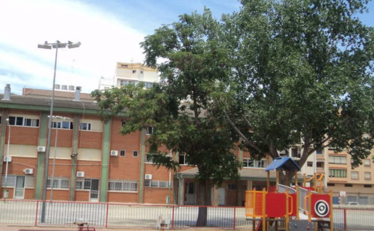 Colegio Alfàndec de Tavernes. 