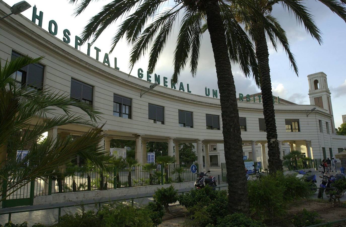 Torre del agua del Hospital General de Valencia.