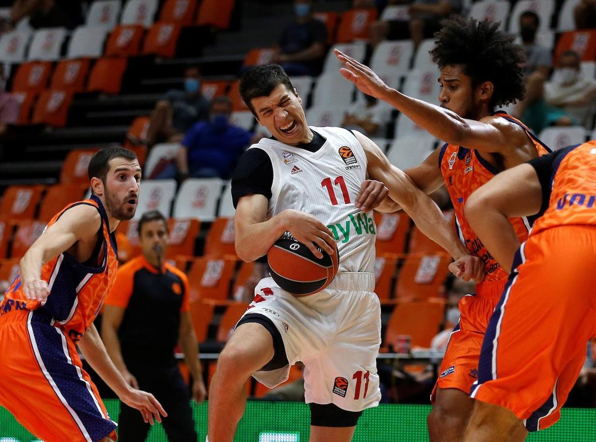 Fotos: La Fonteta vuelve a acoger público medio año después