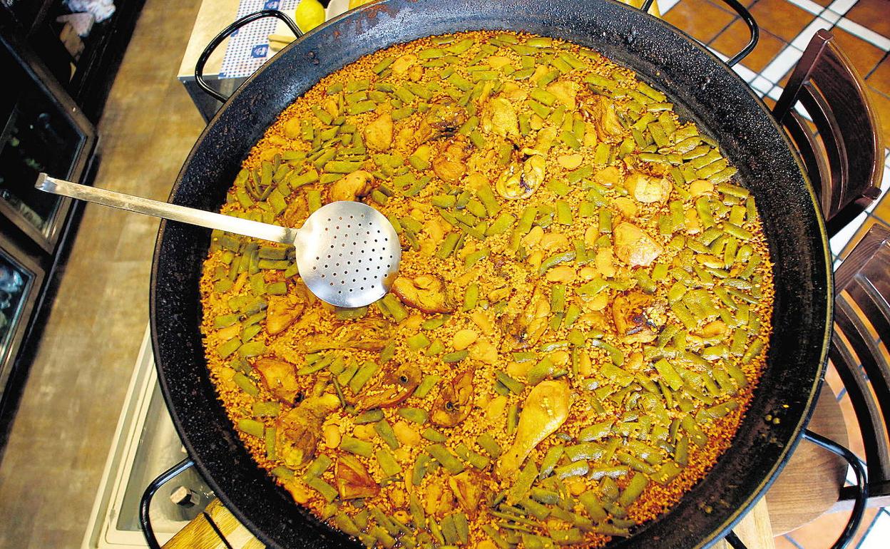 El World Paella Day, desde Mestalla y con ocho cocineros compitiendo