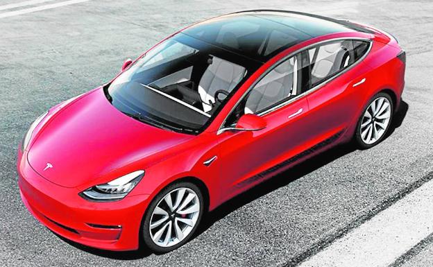 Tesla se incorpora a Ecomov, y el Model 3 es uno de los coches eléctricos más vendidos del mundo.