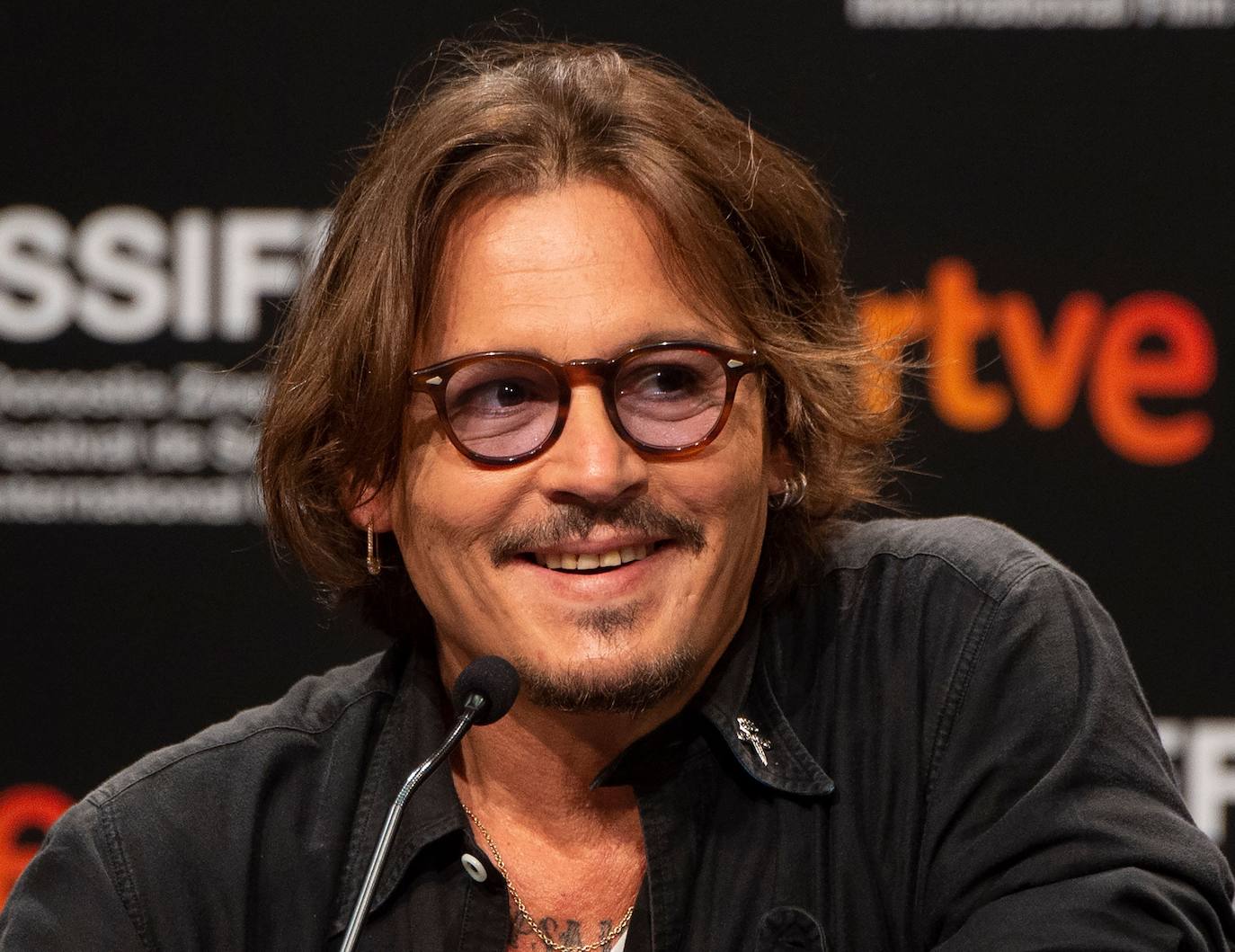 El actor estadounidense Johnny Depp en la rueda de prensa de su película 'Crock of gold: A few rounds with Shane MacGowan'