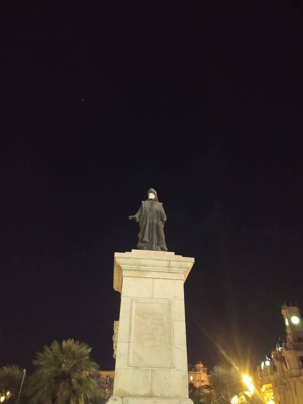 Mascarillas en las fuentes de Valencia