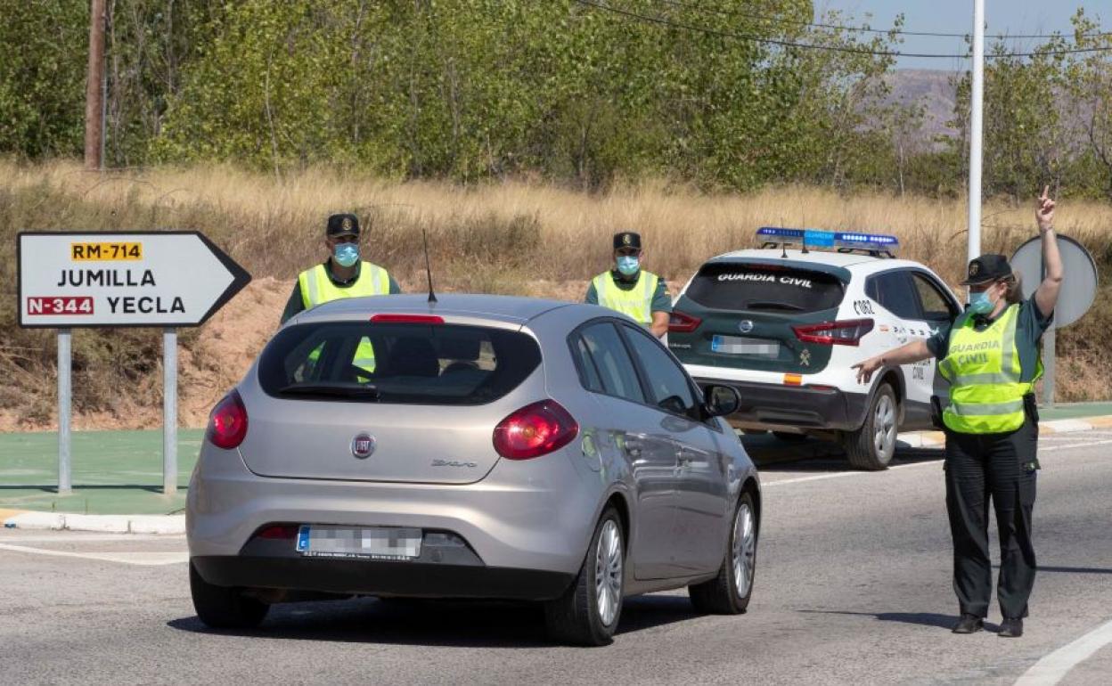 Control de la Guardia Civil.