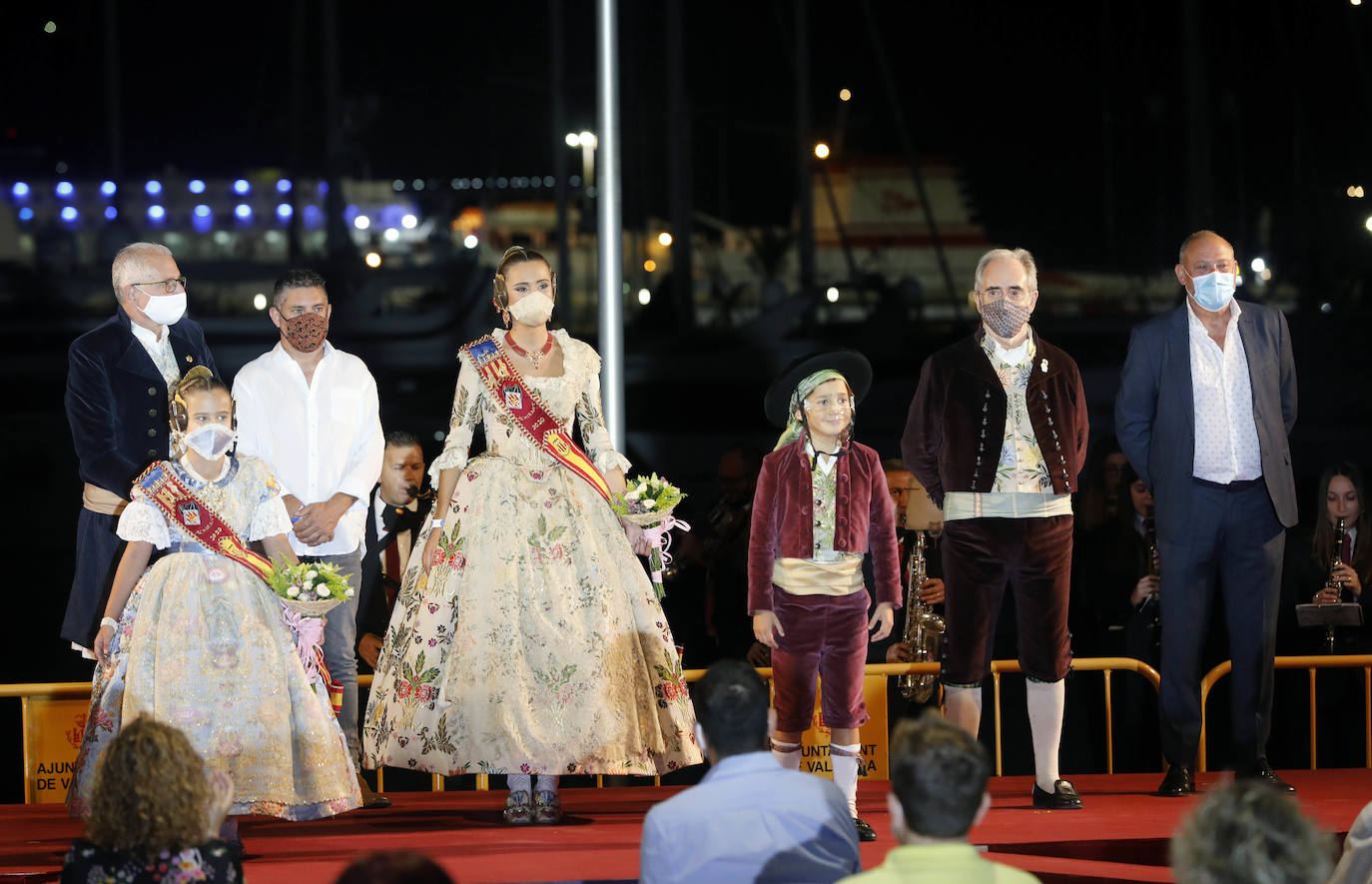 La fiesta de la Federación de Fallas de Especial se celebra en el Tinglado 2 del Puerto de Valencia