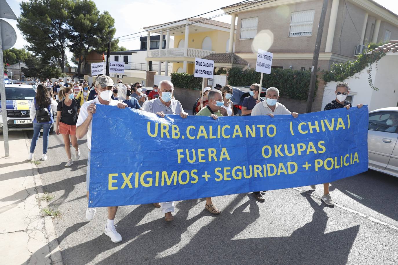Manifestación en Calicanto contra los okupas