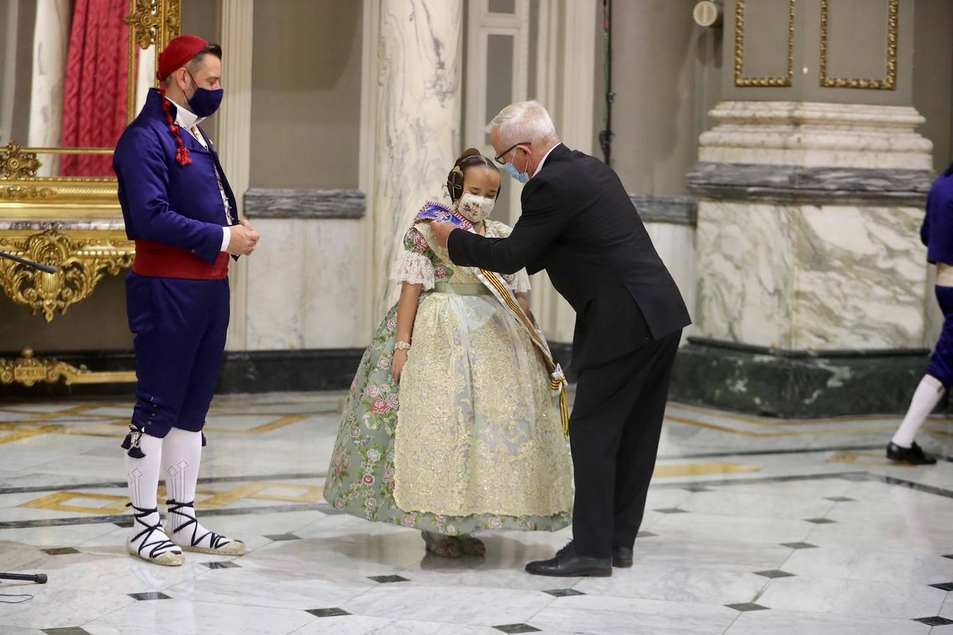 Carla García y Consuelo Llobell repiten en el cargo tras la llegada de la pandemia días antes de las fiestas falleras