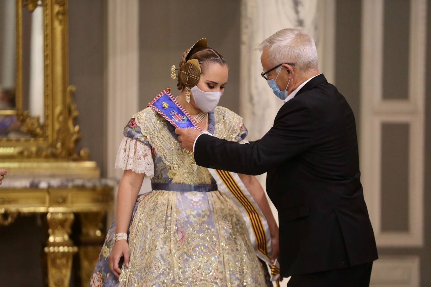 Carla García y Consuelo Llobell repiten en el cargo tras la llegada de la pandemia días antes de las fiestas falleras