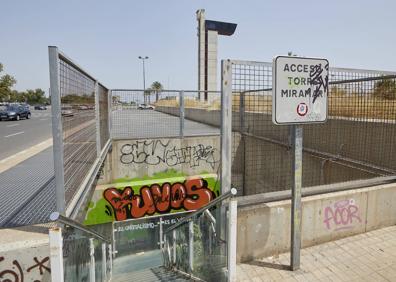 Imagen secundaria 1 - Imágenes del estado en el que se encuentra la Torre Miramar. 