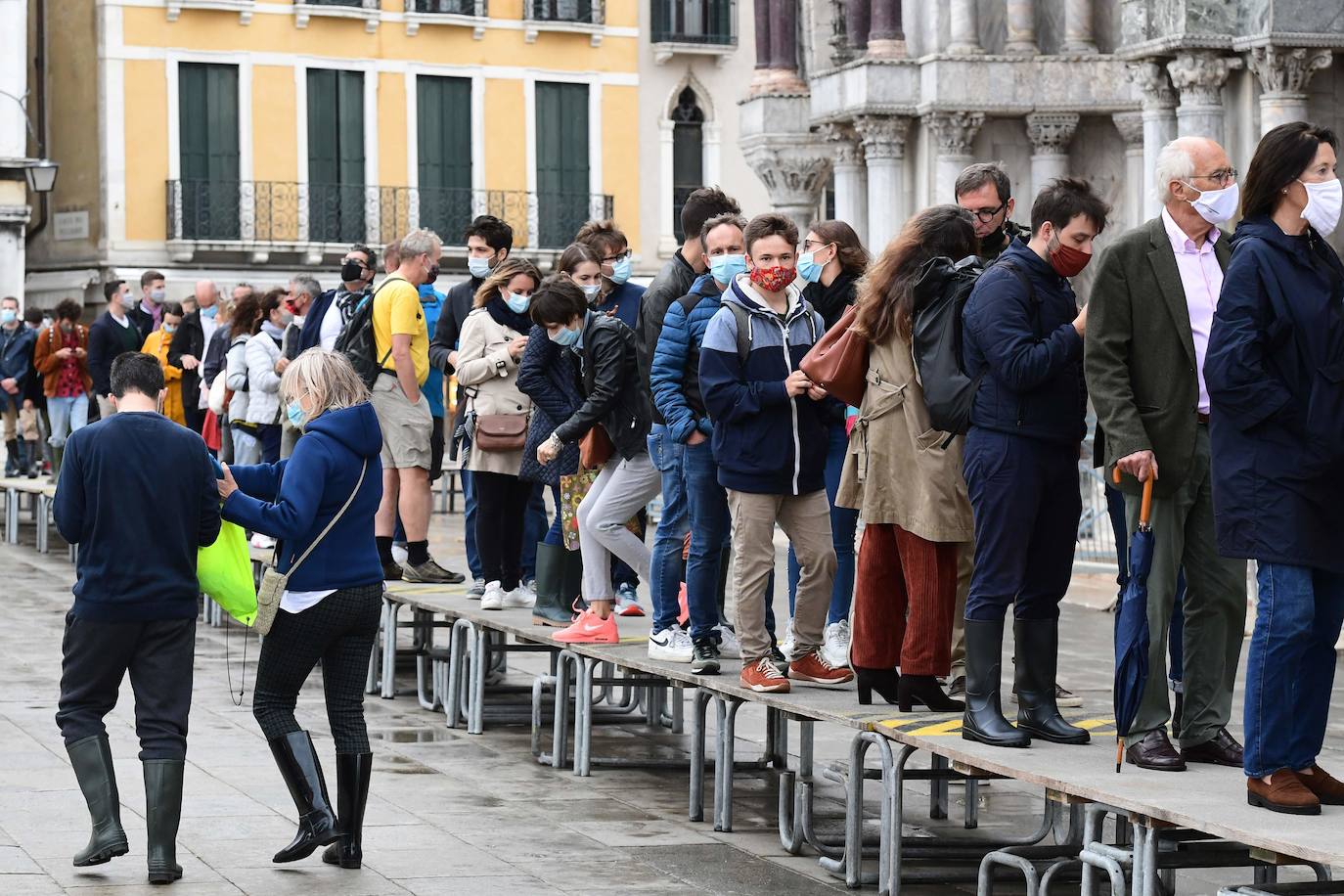 Muchos recuerdan la fatídica fecha del 12 de noviembre del año pasado, cuando Venecia sufrió la peor inundación desde 1966 y la ciudad quedó paralizada con el agua hasta las rodillas.