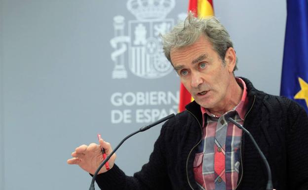 Fernando Simón advierte de una «tendencia ascendente» en los casos de coronavirus en España