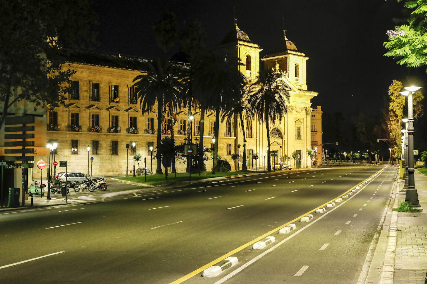 Valencia, bajo el toque de queda