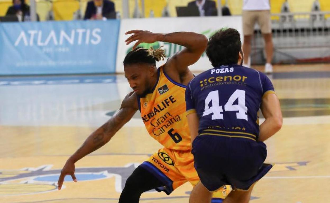 Imagen de un partido del Herbalife Gran Canaria contra el Obradoiro. 