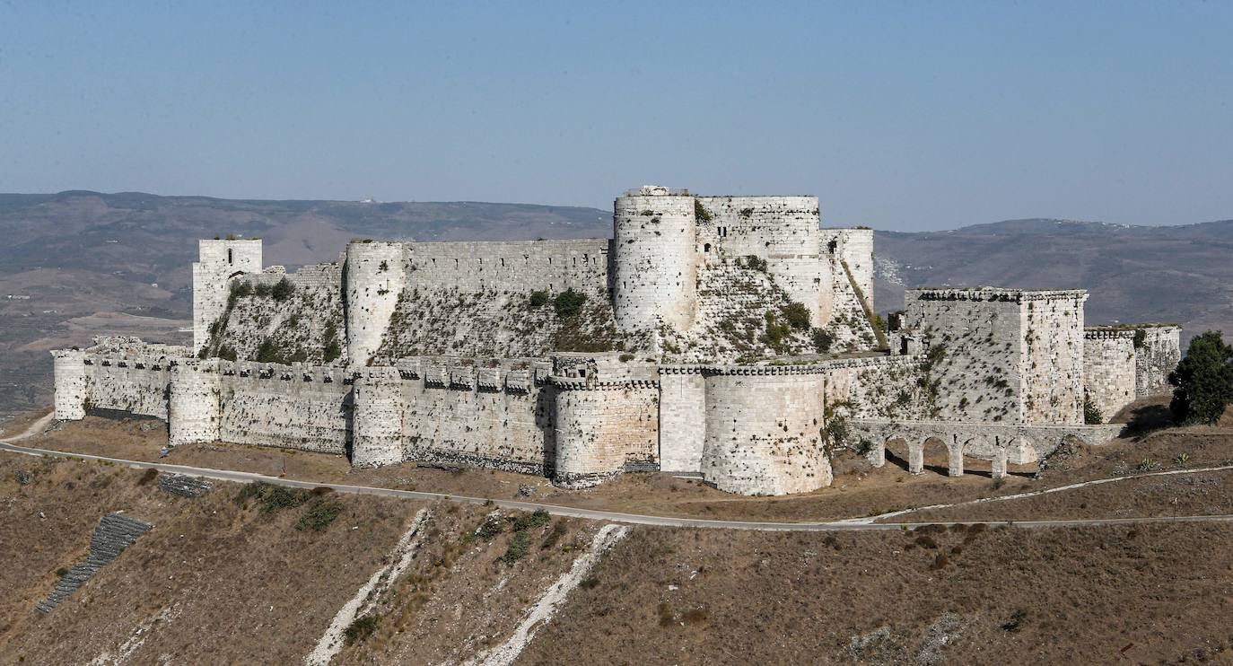 Krak des Chevaliers fue incluido por la Unesco en la lista del Patrimonio de la Humanidad en el año 2006. Se trata de uno de los castillos medievales mejor conservados del mundo. 