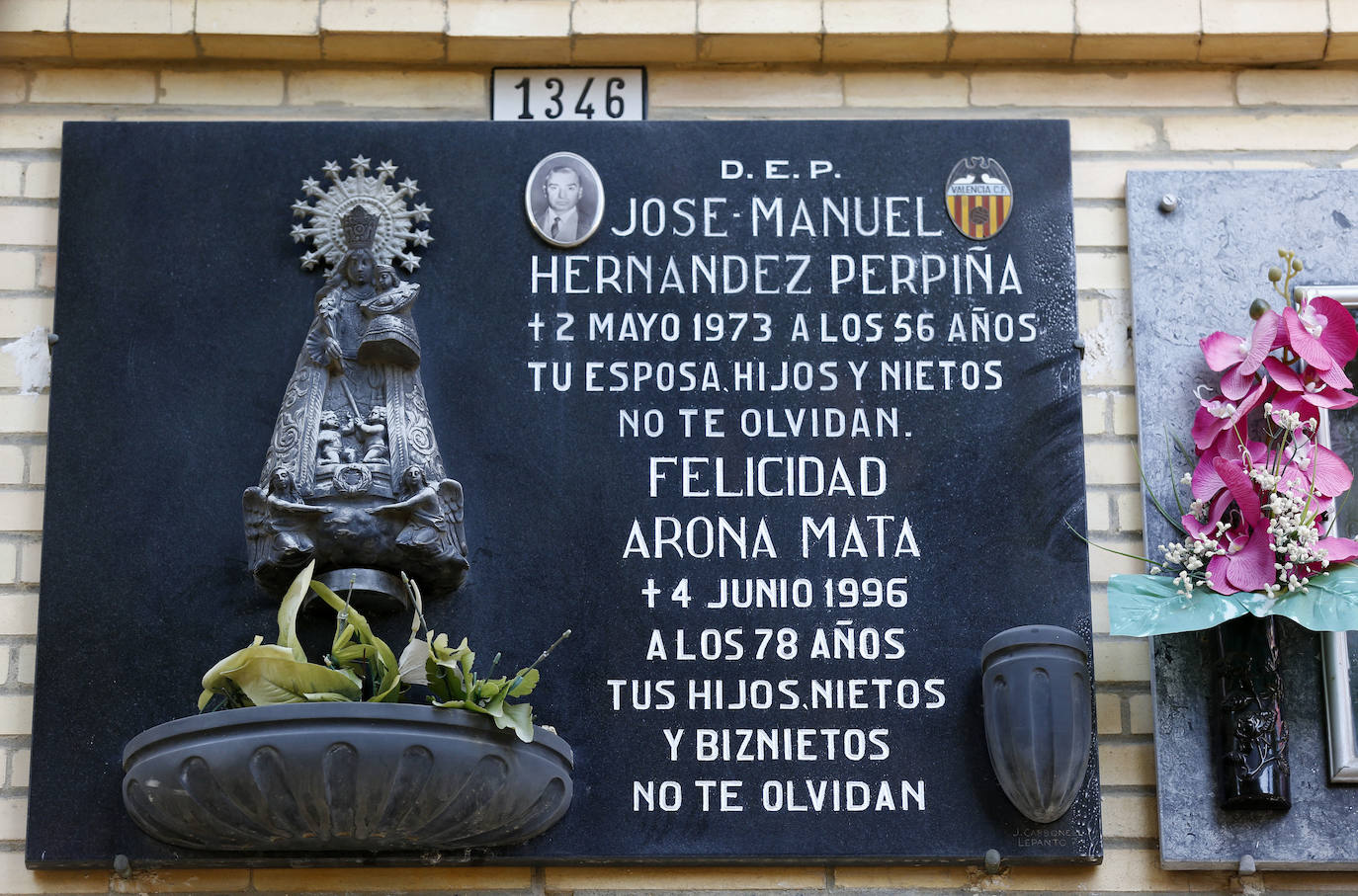 Fotos: Tumbas de valencianistas en el cementerio de Valencia