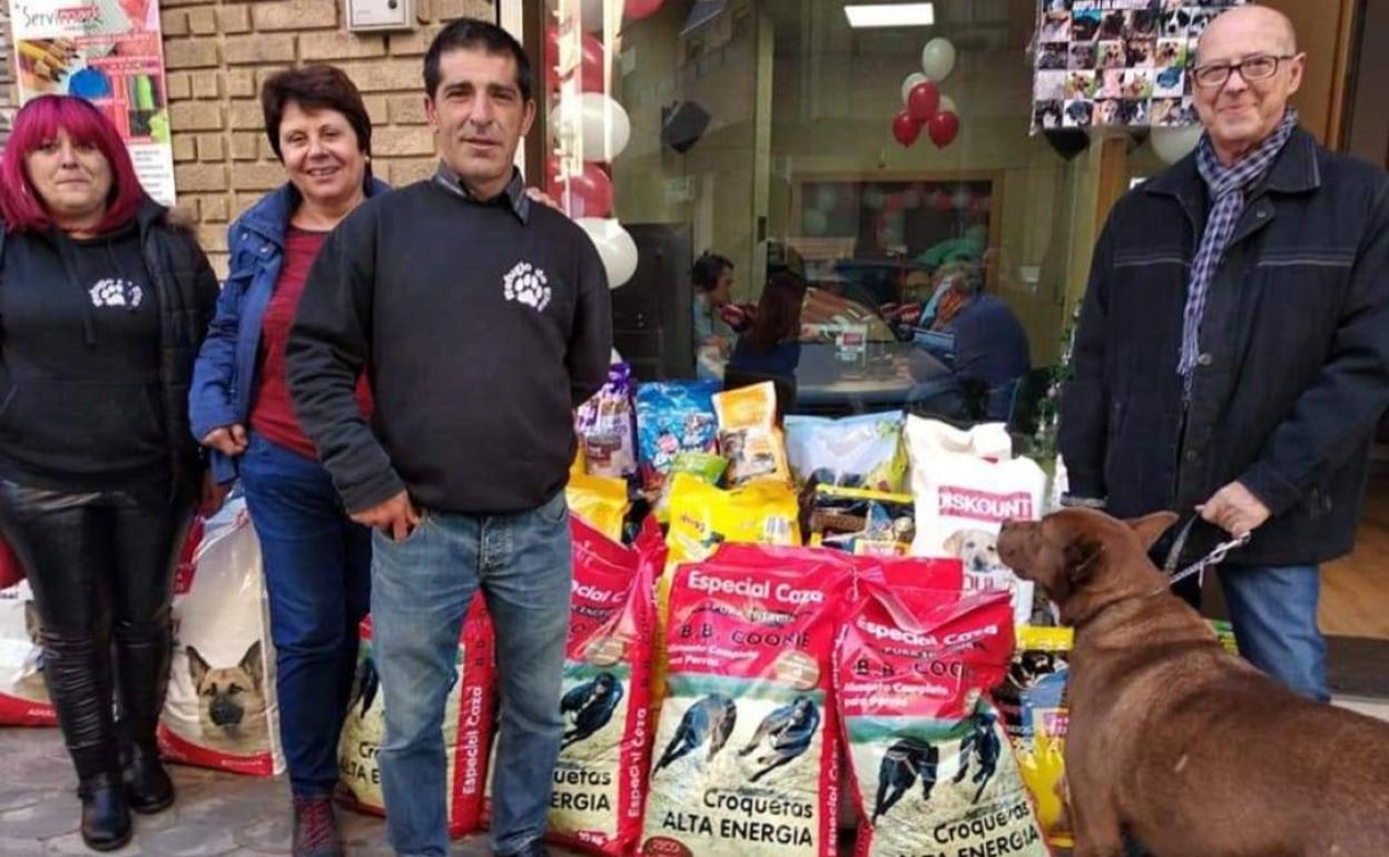 Colectivos animalistas sienten la pérdida del «alma» de la protectora el Refugio de Elsa
