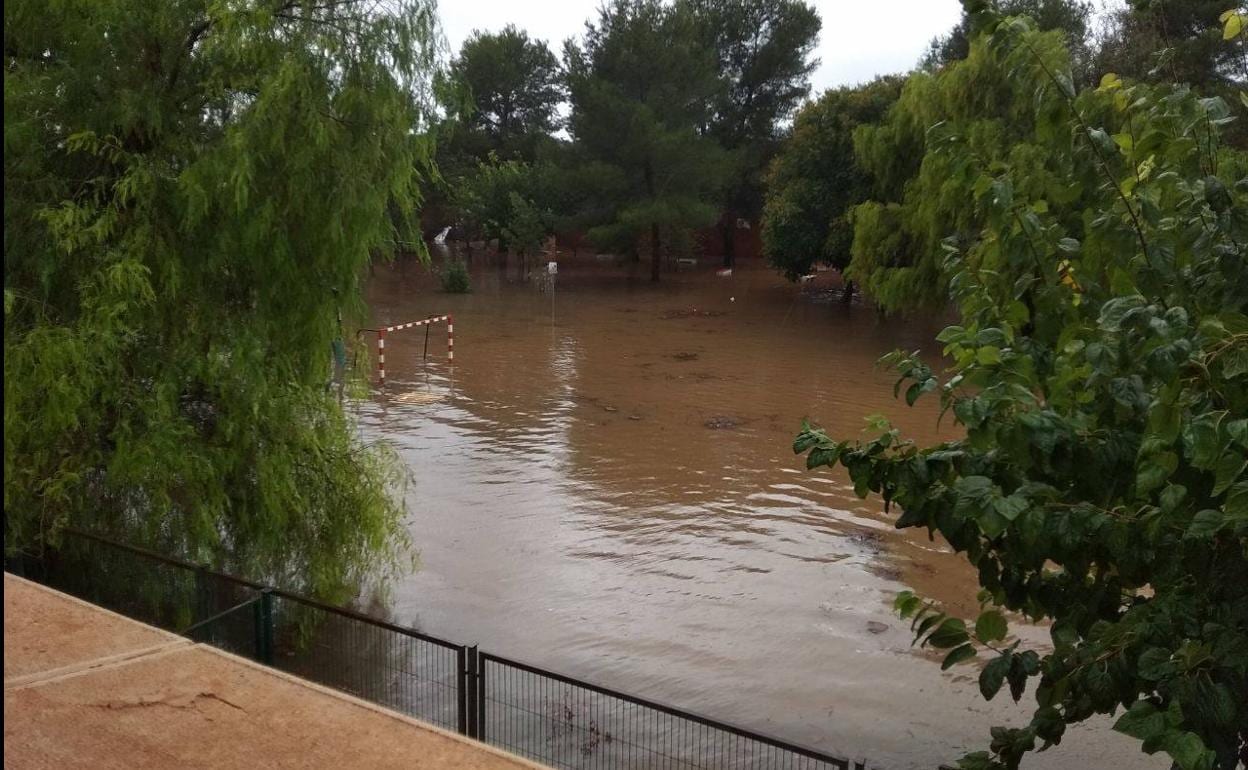 Colegios cerrados por la lluvia en Valencia: los municipios que suspenden las clases este viernes 6 de noviembre por el temporal