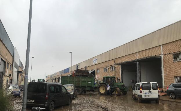 Galería. El estado de las calles en el polígono industrial Vereda Sur. 