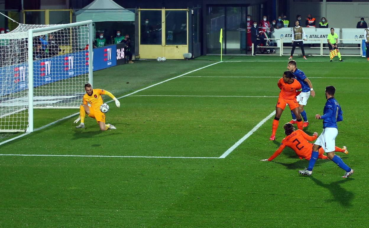 Cillessen, en el Italia-Holanda, el último partido que jugó