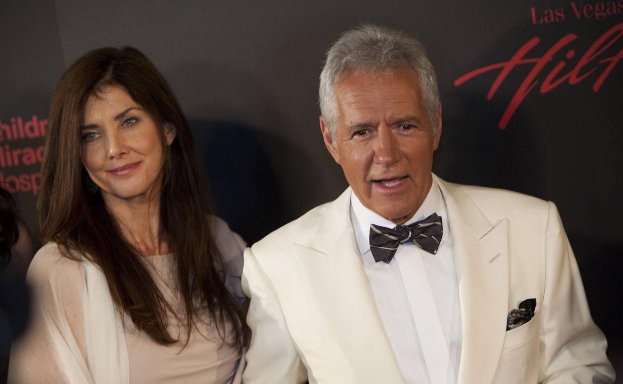 Alex Trebek y su esposa, Jean Currivan. 