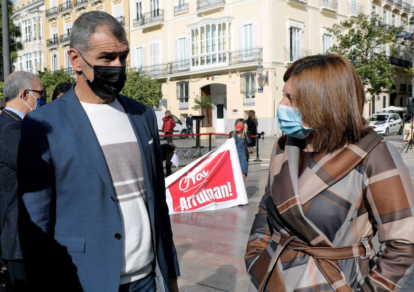 La hostelería se ha movilizado en Valencia para reivindicar de un plan de ayudas para la supervivencia del sector.