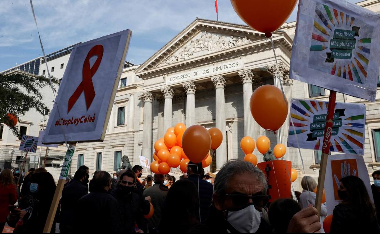 Protesta hoy en Madrid contra la ley Celaá. 