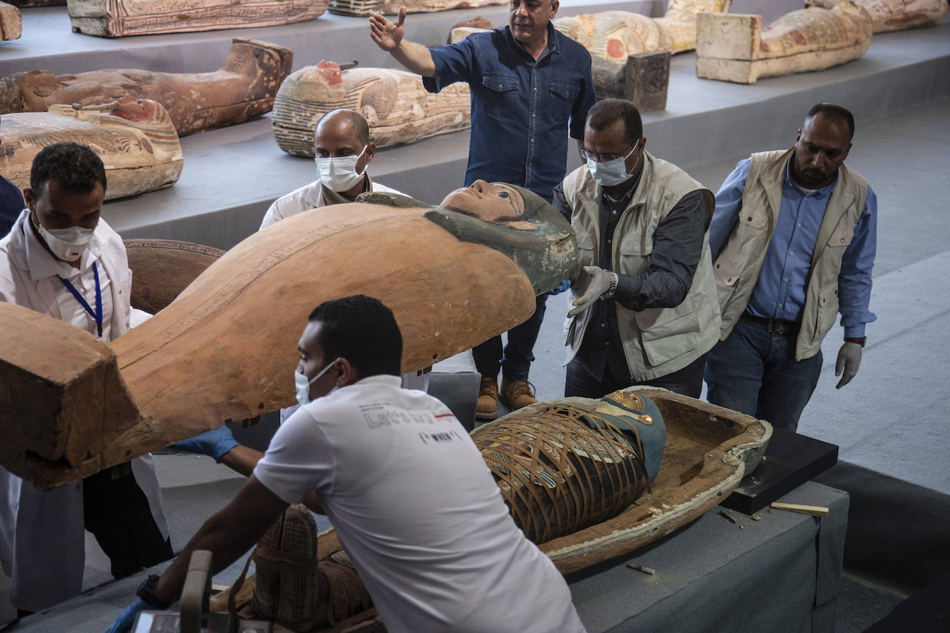 En la zona de Sakkara se suceden los hallazgos históricos desde 2018 y en esta última ocasión todo lo encontrado ha servido para conocer con mayor exactitud aspectos muy diversos de la vida egipcia de hace 2.300 años